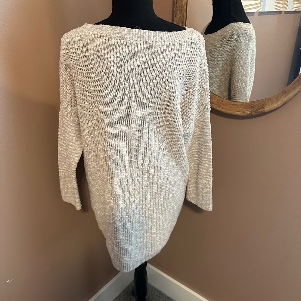 Express 3/4 sleeve sweater. - Picture 2 of 4